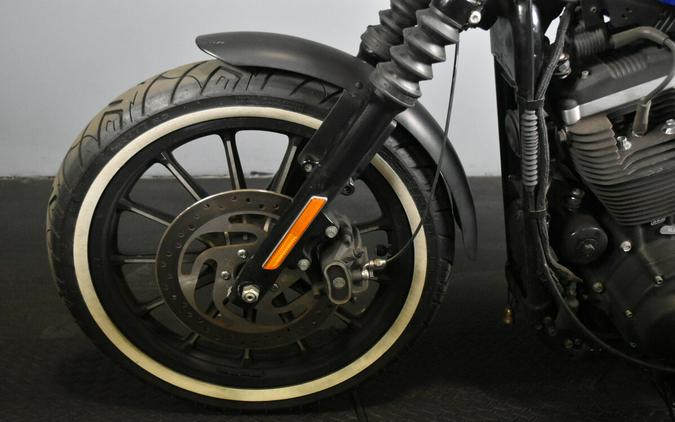 2015 Harley-Davidson Iron 883