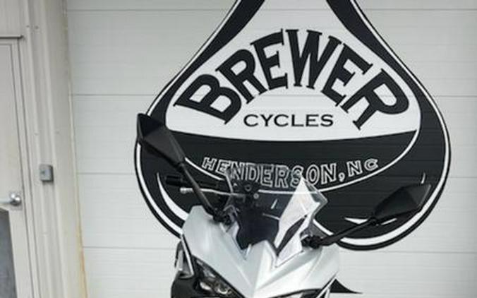 2025 Kawasaki Ninja® 500