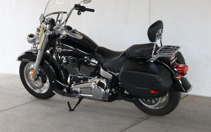 2020 Harley-Davidson® FLHC - Softail® Heritage Classic