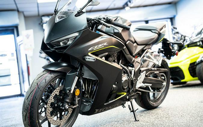2026 Honda CBR650R E-Clutch