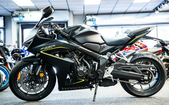 2026 Honda CBR650R E-Clutch