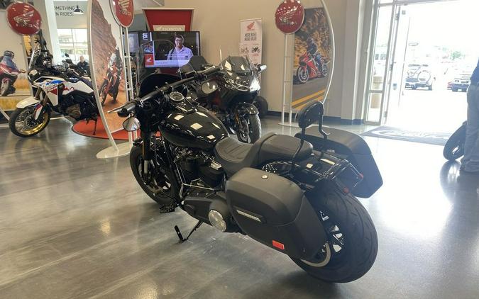 2021 Harley-Davidson Softail® Fat Bob® 114