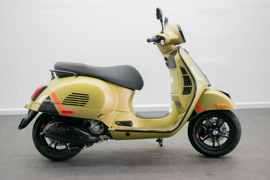 2024 Vespa GTS Super 300 Sport