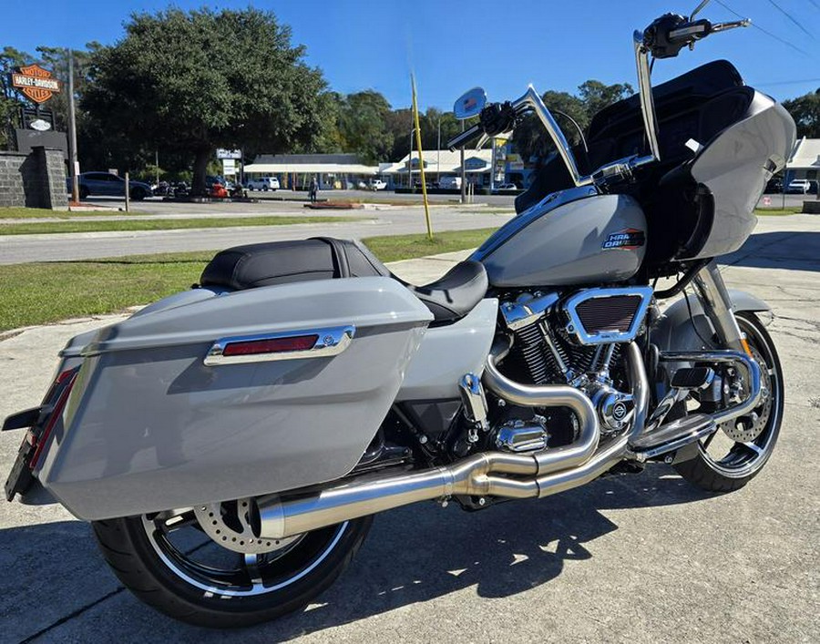 2025 Harley-Davidson® FLTRX - Road Glide®