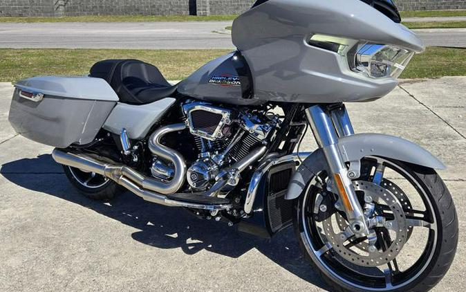 2025 Harley-Davidson® FLTRX - Road Glide®