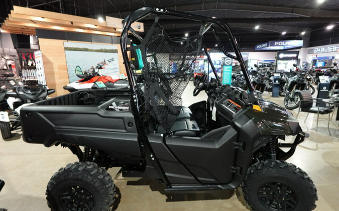 2026 Honda Pioneer 700 Deluxe
