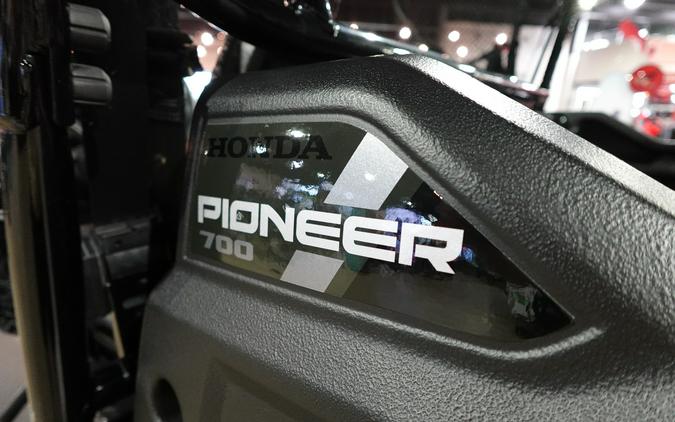 2026 Honda Pioneer 700 Deluxe