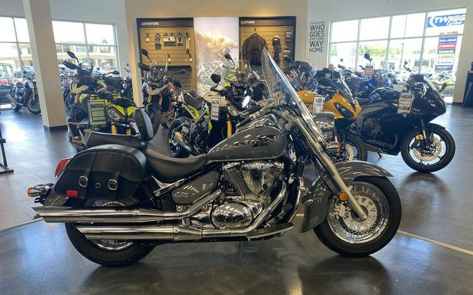 2023 Suzuki Boulevard C50
