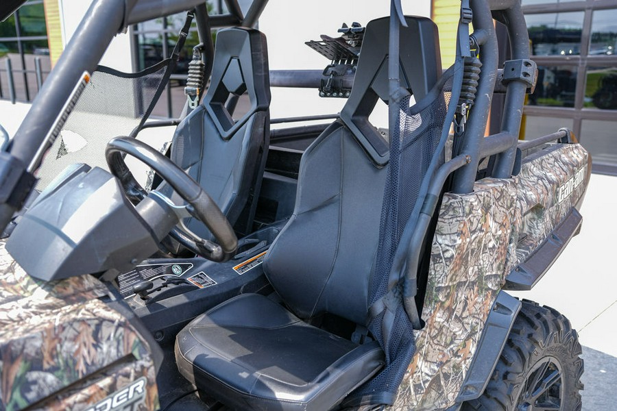 2013 Can-Am® Commander™ XT™ 1000