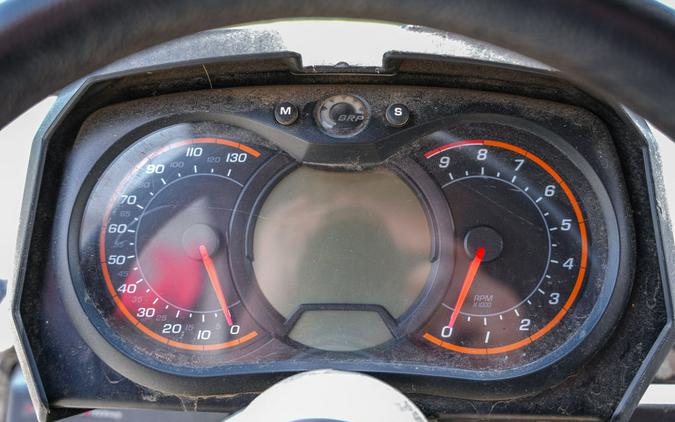 2013 Can-Am® Commander™ XT™ 1000