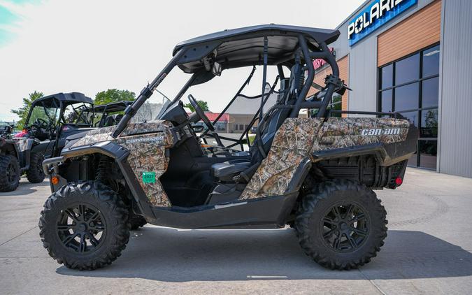 2013 Can-Am® Commander™ XT™ 1000
