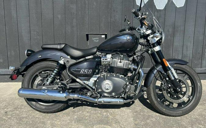 2024 Royal Enfield Super Meteor 650 Review [17 Fast Facts]