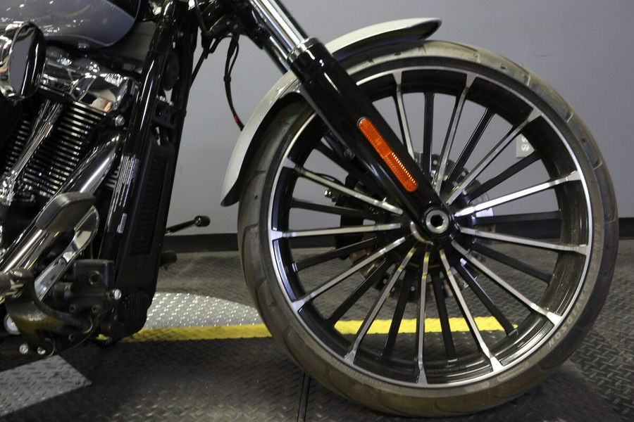 2023 Harley-Davidson Breakout