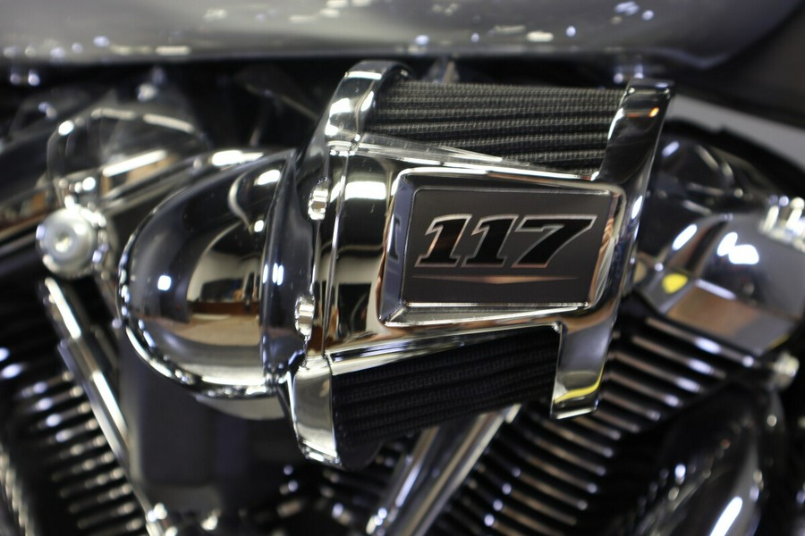 2023 Harley-Davidson Breakout