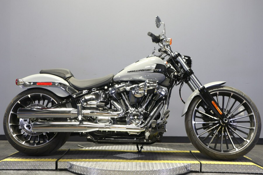 2023 Harley-Davidson Breakout