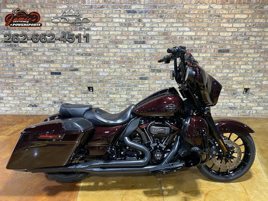 2019 Harley-Davidson CVO™ Street Glide®