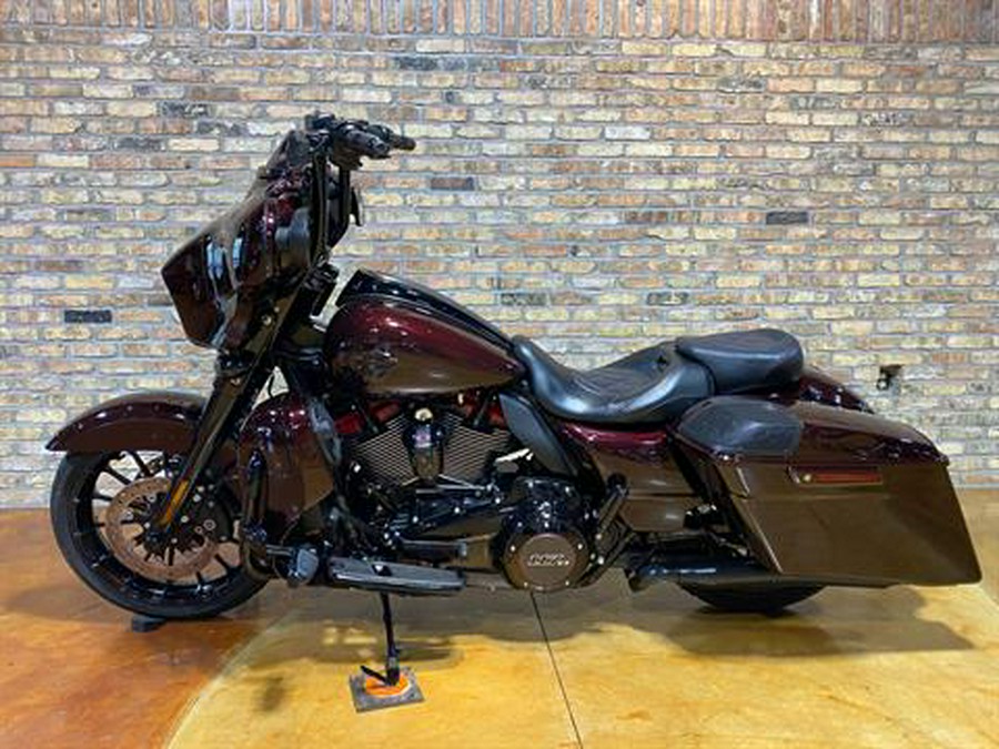 2019 Harley-Davidson CVO™ Street Glide®