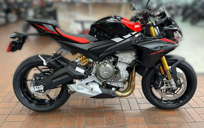2026 APRILIA TUONO 660 FACTORY DARK BANSHEE