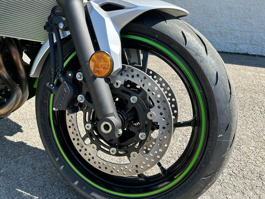 2024 Kawasaki Z7 Hybrid ABS