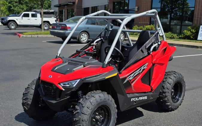 2026 Polaris RZR 200 EFI
