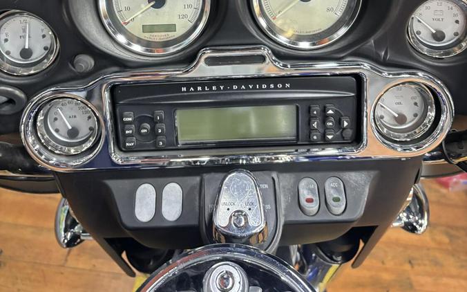 2006 Harley-Davidson Street Glide DEEP COBALT