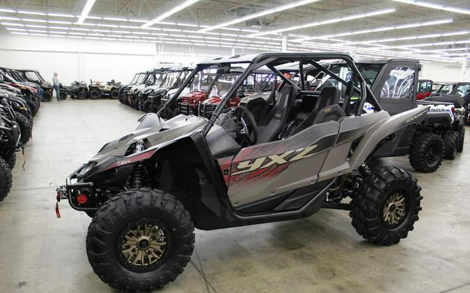 2024 Yamaha YXZ1000R SS XT-R Titan/Tactical Black