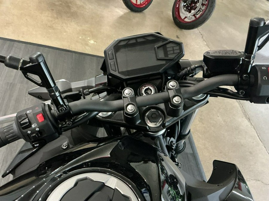 2025 Kawasaki Z500 ABS