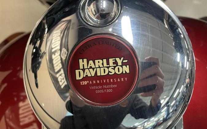 2023 Harley-Davidson® Ultra Limited Heirloom Red Fade