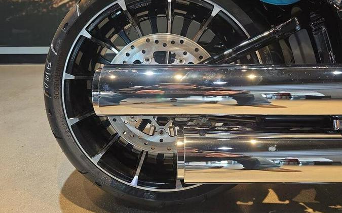 Harley-Davidson® Breakout™ 2026