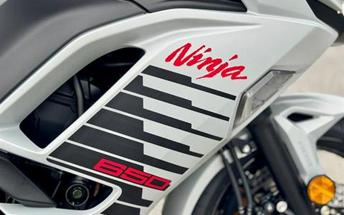2026 Kawasaki Ninja® 650 ABS