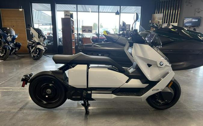 2023 BMW CE 04 Light White