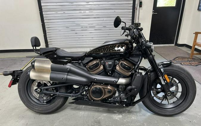 2022 Harley-Davidson Sportster S Review [w/ Mid-Control Kit]