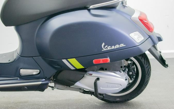 2024 Vespa GTS Super 300 Tech