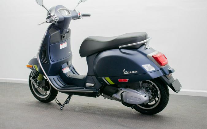 2024 Vespa GTS Super 300 Tech