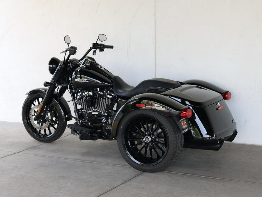2023 Harley-Davidson® FLRT - Freewheeler®