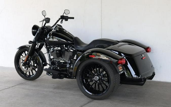 2023 Harley-Davidson® FLRT - Freewheeler®