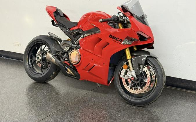 2023 Ducati Panigale V4 S Ducati Red