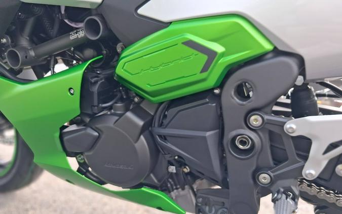 2024 Kawasaki Ninja 7 Hybrid ABS