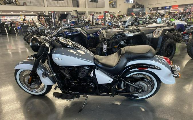 2021 Kawasaki Vulcan® 900 Classic