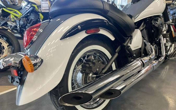 2021 Kawasaki Vulcan® 900 Classic