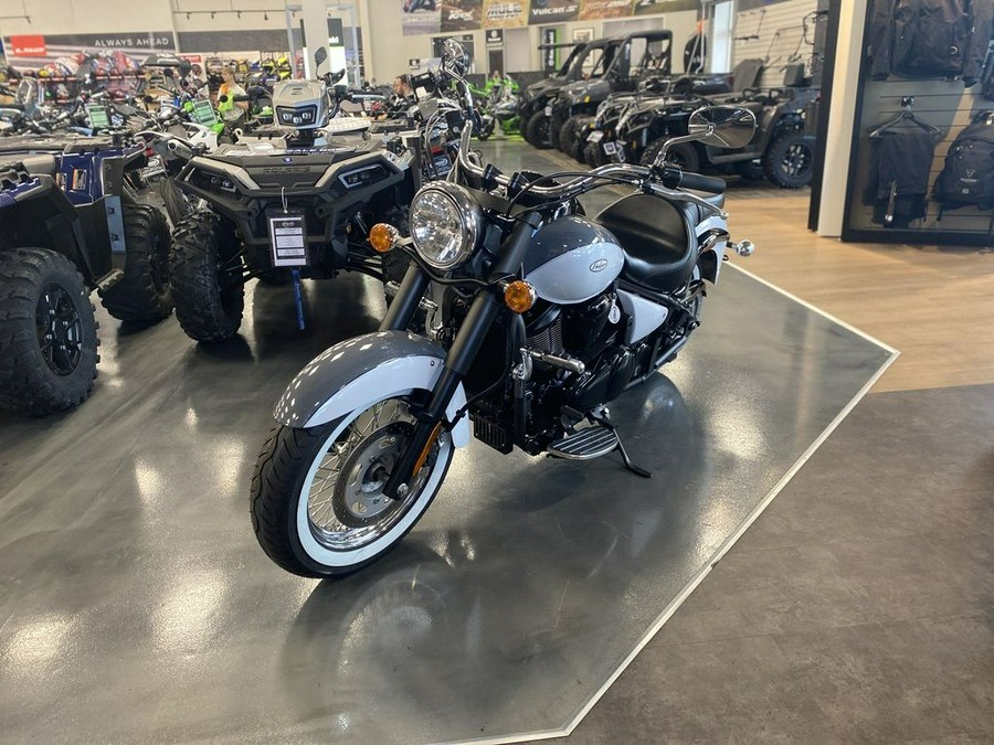 2021 Kawasaki Vulcan® 900 Classic