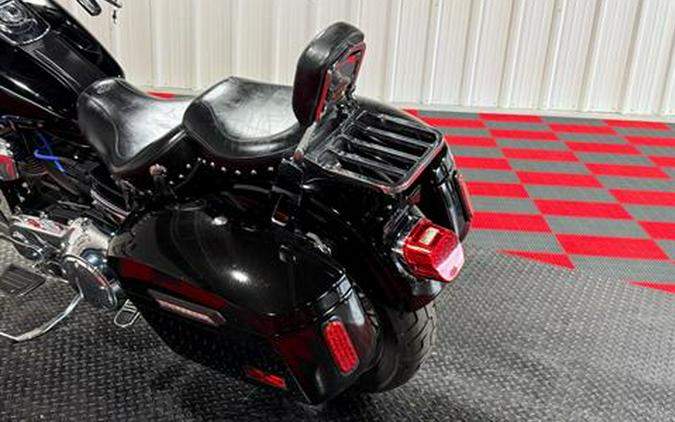 2011 Harley-Davidson Dyna® Super Glide® Custom