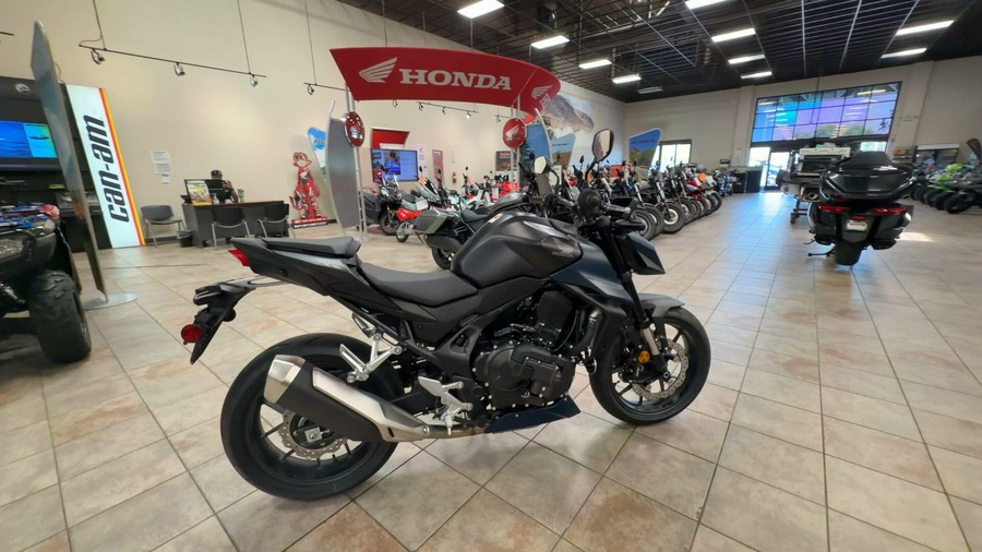 2026 Honda CB750 HORNET E-CLUTCH