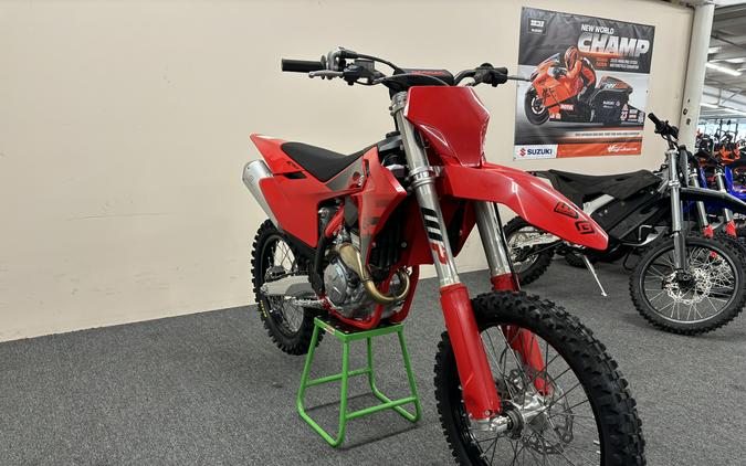 2027 GAS GAS MC 250F