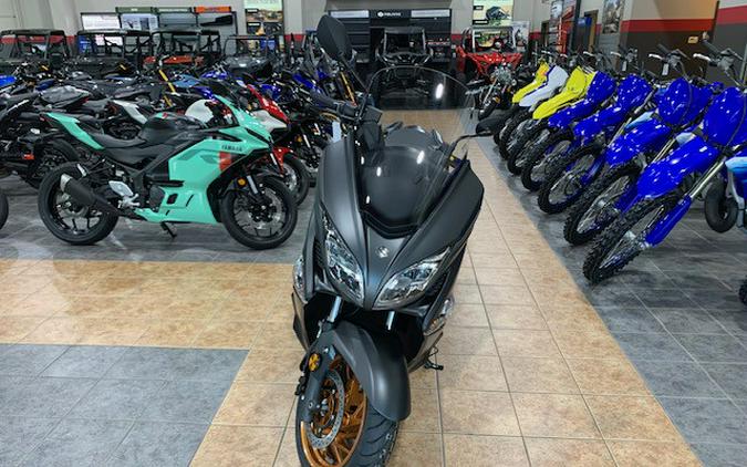 2027 Burgman 400 - Suzuki