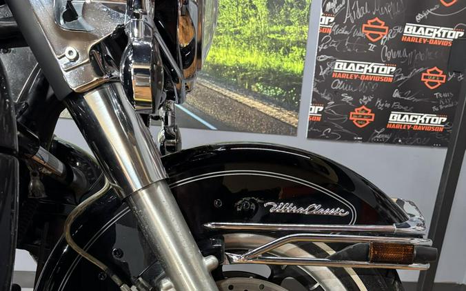 2008 Harley-Davidson Electra Glide Ultra Classic BLACK W/PINSTRIPE