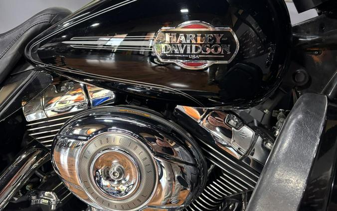 2008 Harley-Davidson Electra Glide Ultra Classic BLACK W/PINSTRIPE