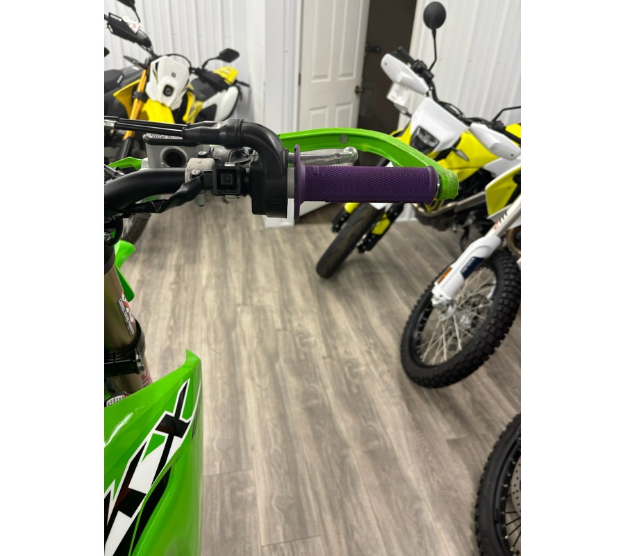 2025 Kawasaki KX™ 450X