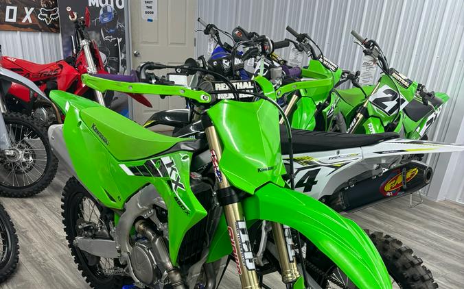 2025 Kawasaki KX™ 450X