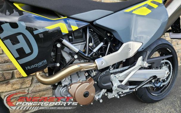 2024 Husqvarna® 701 Supermoto